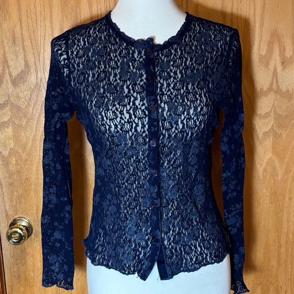 EyeShadow Lace Cardigan - Picture 9 of 12